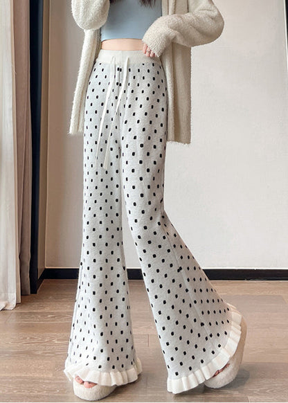 Beautifully Finished Pants in a Timeless Design