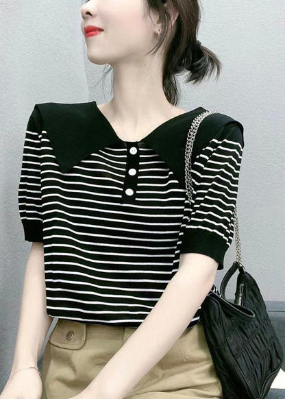 Elegantly Styled Shirt for Everyday Wear
