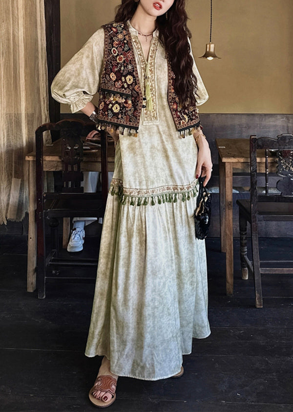 Well Tailored Dress with a Graceful Silhouette