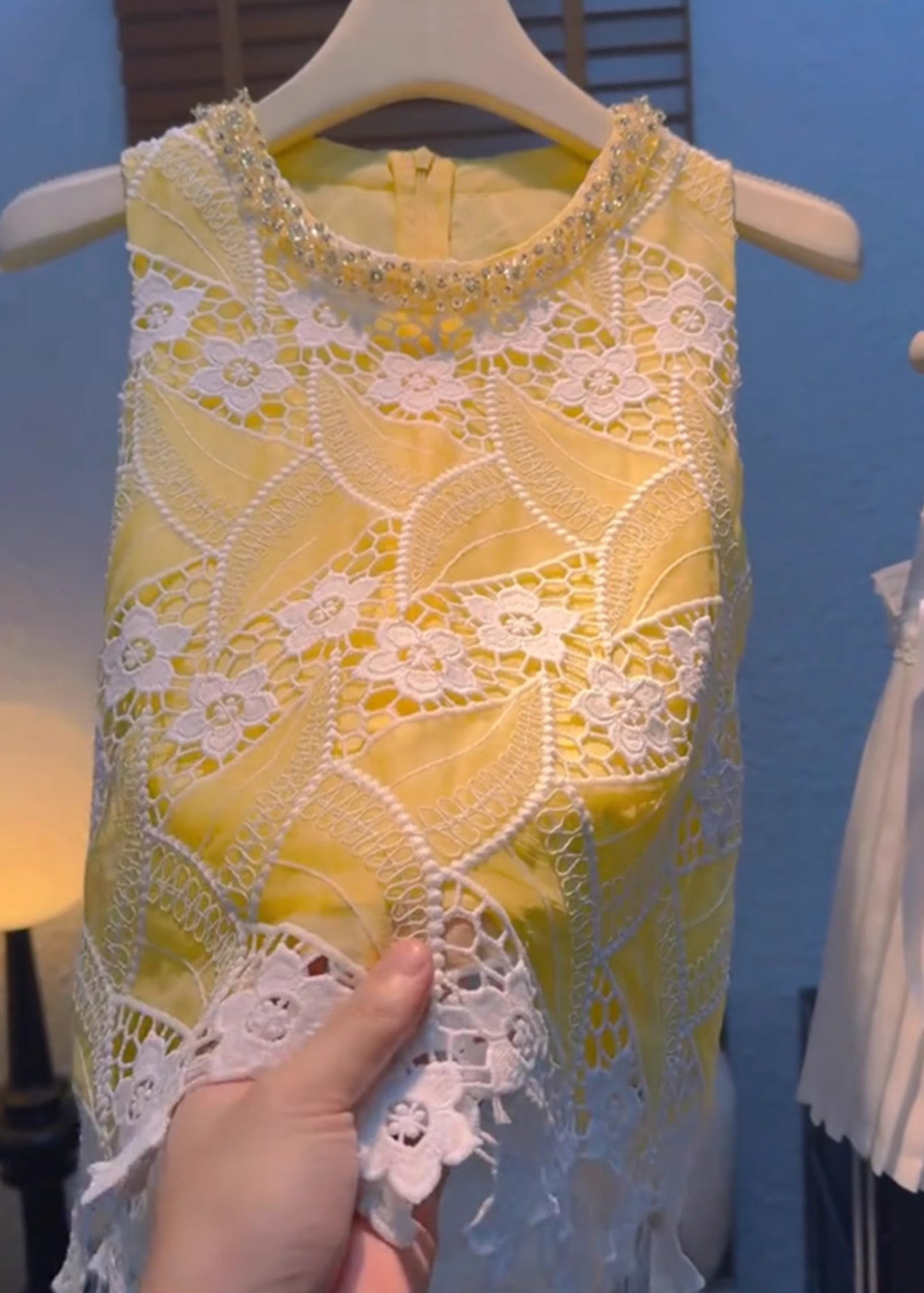 Gracefully Styled Garment for Any Occasion