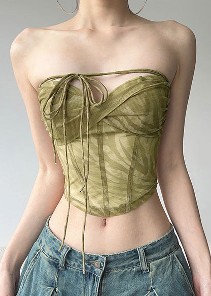 Well Tailored Top with a Graceful Silhouette