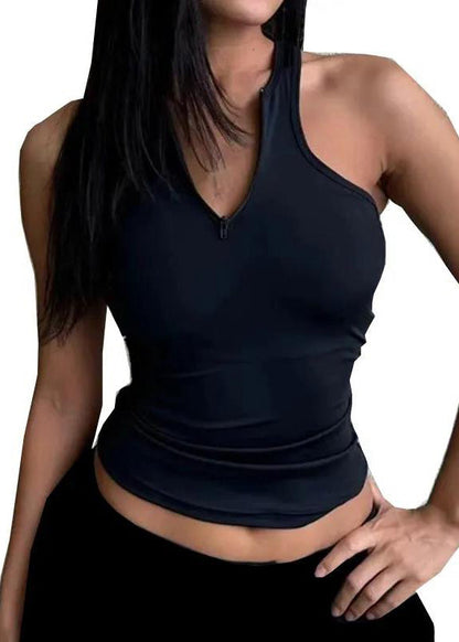 Well Tailored Top with a Graceful Silhouette