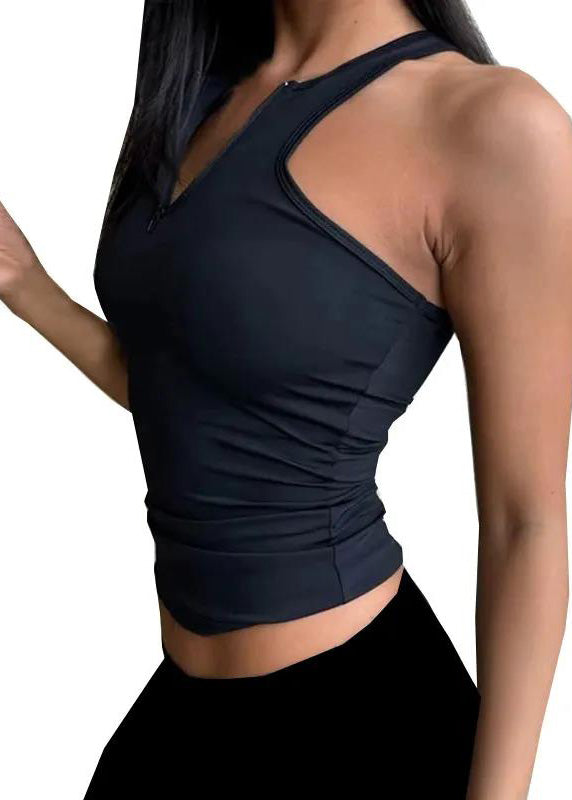 Well Tailored Top with a Graceful Silhouette