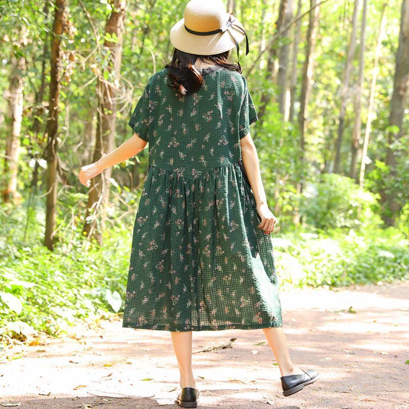 A Vintage Style Dress with Delicate Timeless Details