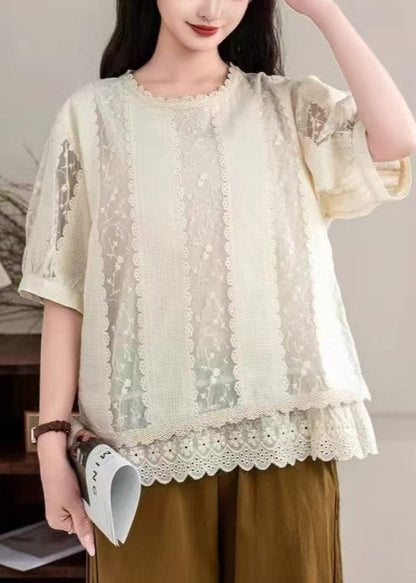 Elegantly Styled Shirt for Everyday Wear