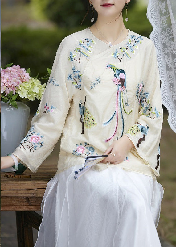 Effortlessly Elegant Shirt with a Timeless Design