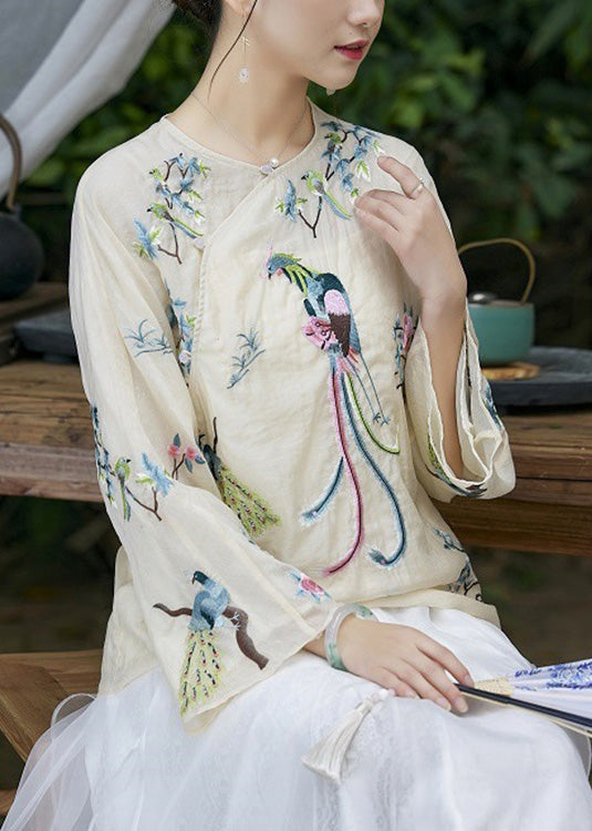 Effortlessly Elegant Shirt with a Timeless Design