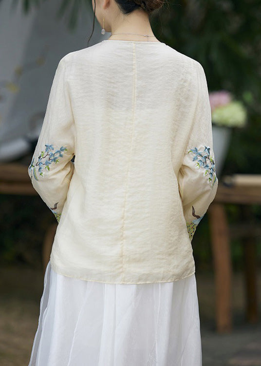 Effortlessly Elegant Shirt with a Timeless Design