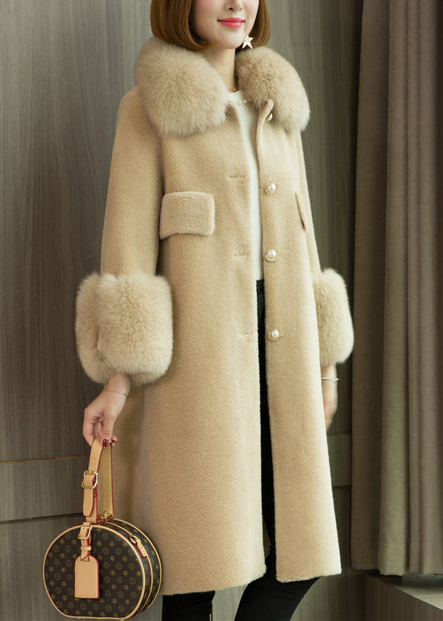 Classic Vintage & Enduringly Stylish Coat
