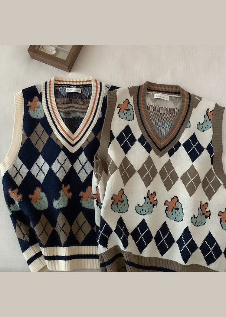 Classic Vintage Top with a Flattering Fit