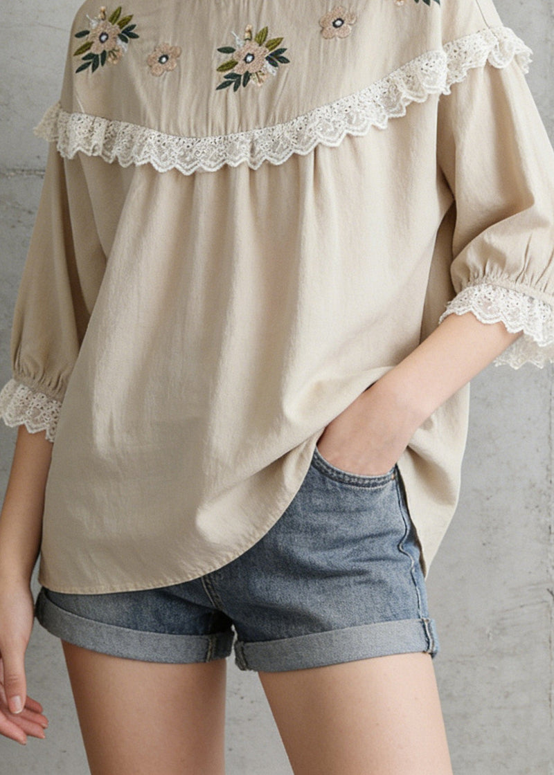 Effortlessly Elegant Shirt with a Timeless Design
