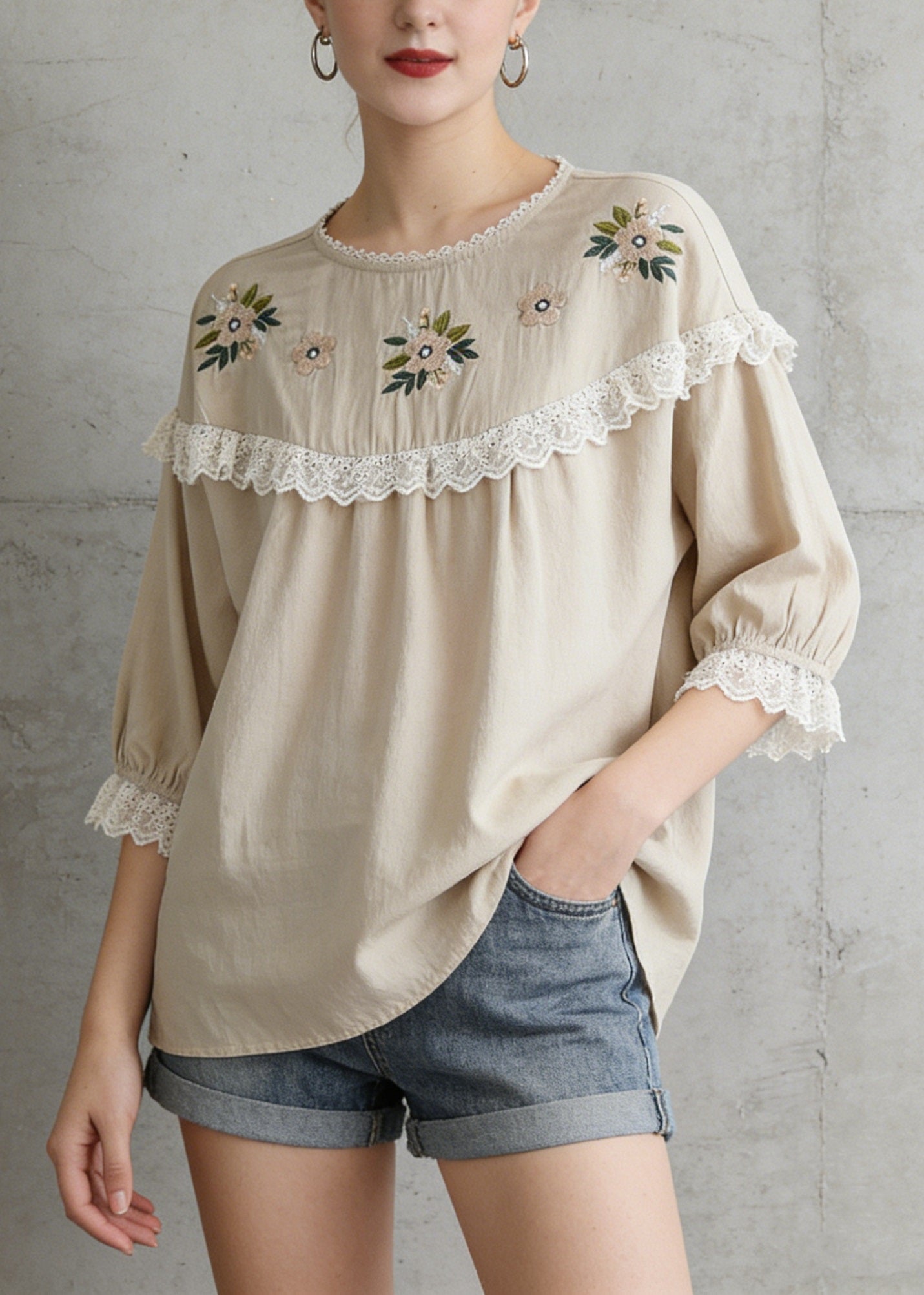 Effortlessly Elegant Shirt with a Timeless Design