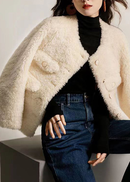 Classic Vintage & Enduringly Stylish Coat