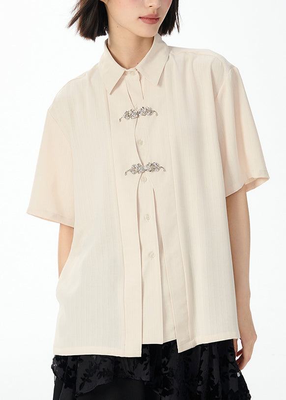 Gracefully Styled Shirt for Any Occasion