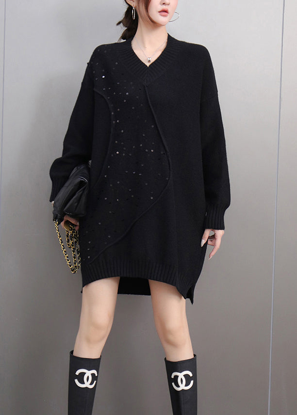 Classic Vintage Sweater with a Flattering Fit
