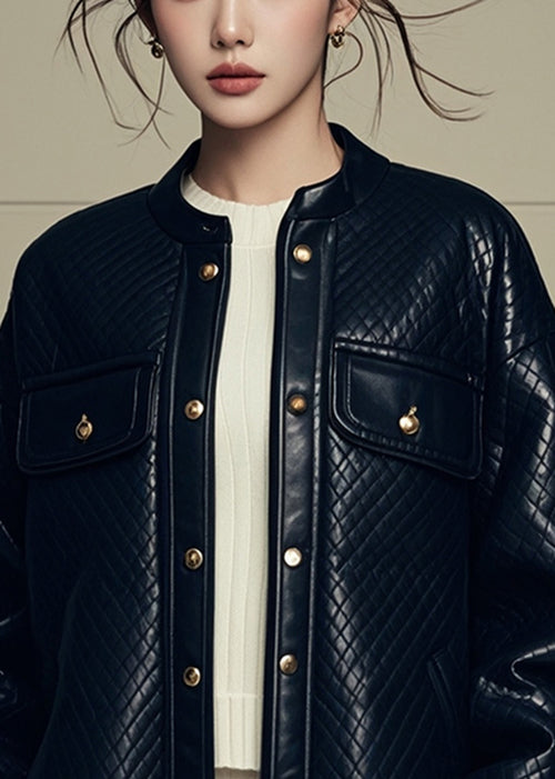 Elegantly Styled Coat for Everyday Wear