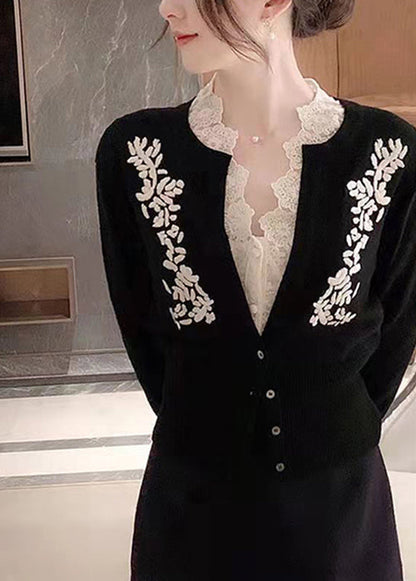 Beautifully Crafted Cardigan in a Classic Style