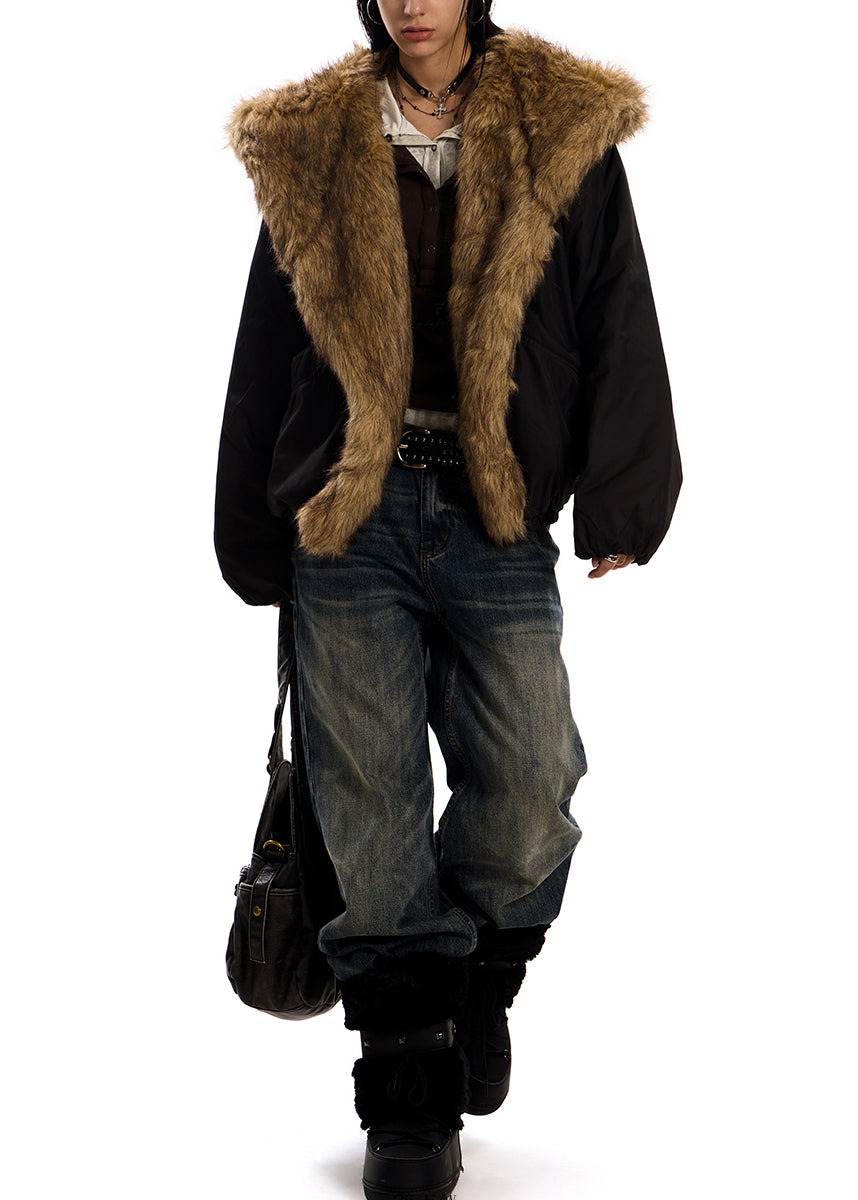Effortlessly Elegant Coat with a Timeless Design