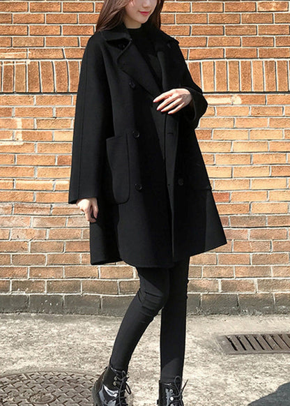 Sophisticated Coat with a Clean Classic Look