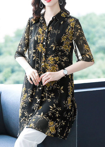 Well Tailored Top with a Graceful Silhouette