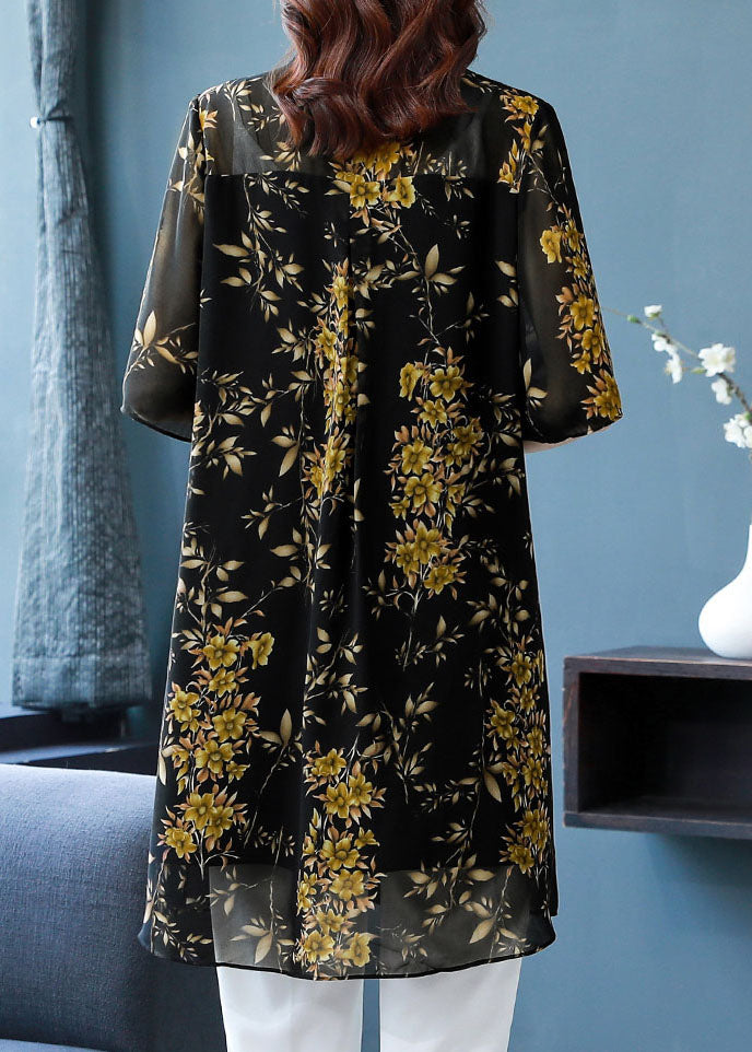 Well Tailored Top with a Graceful Silhouette