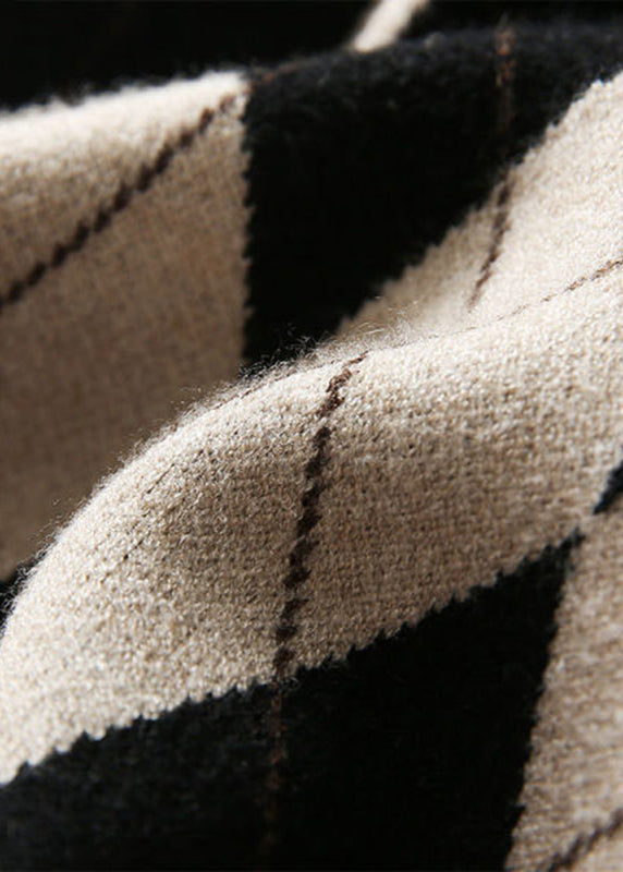 Gracefully Styled Garment for Any Occasion