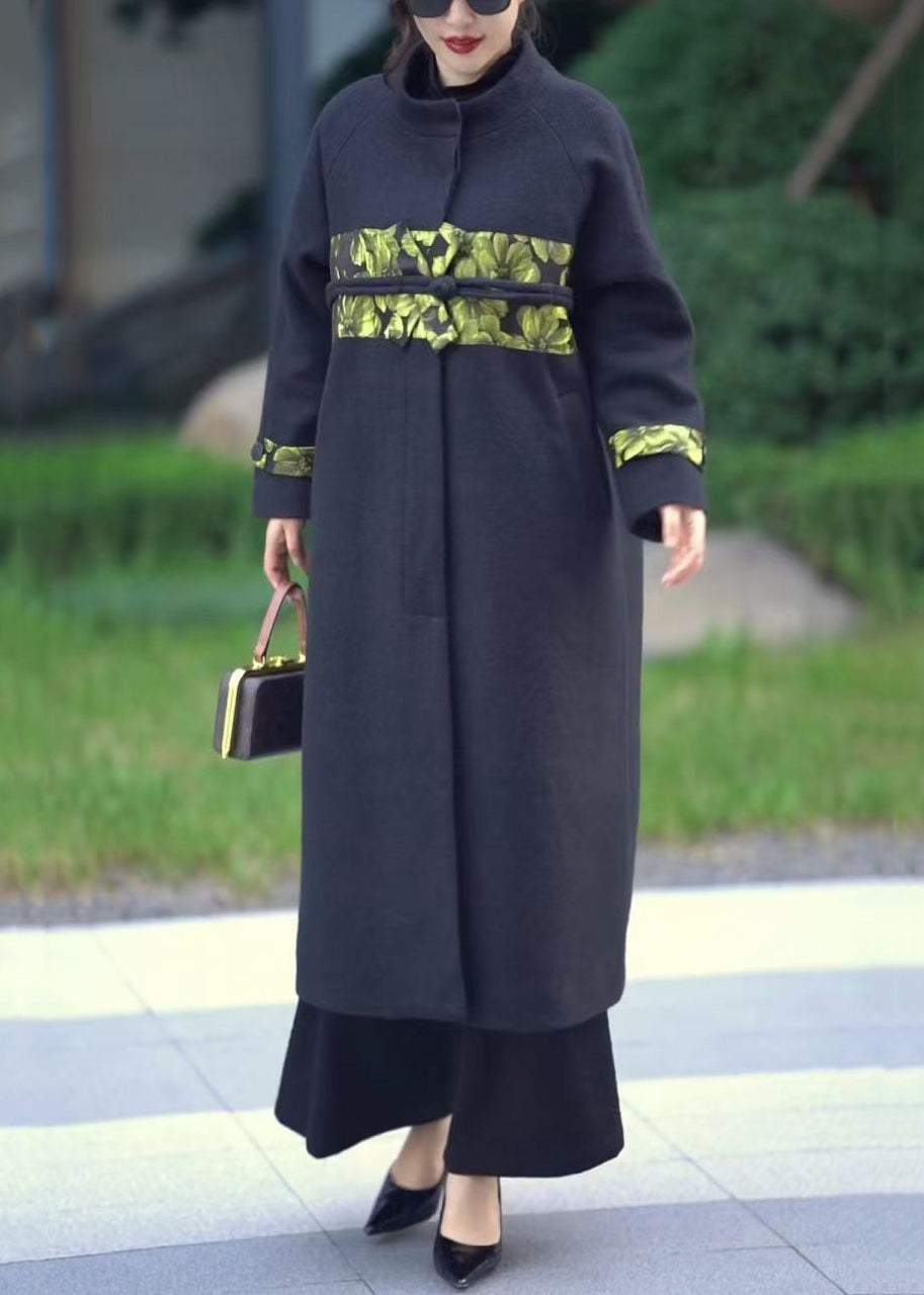 Sophisticated Coat with a Clean Classic Look