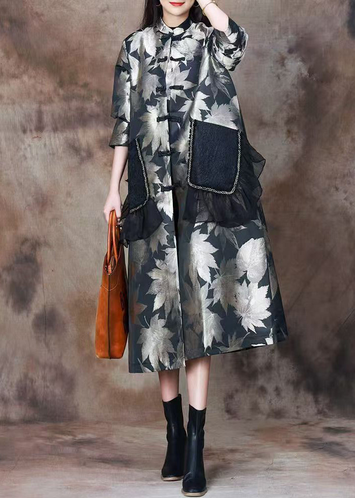 Beautifully Finished Coat in a Timeless Design