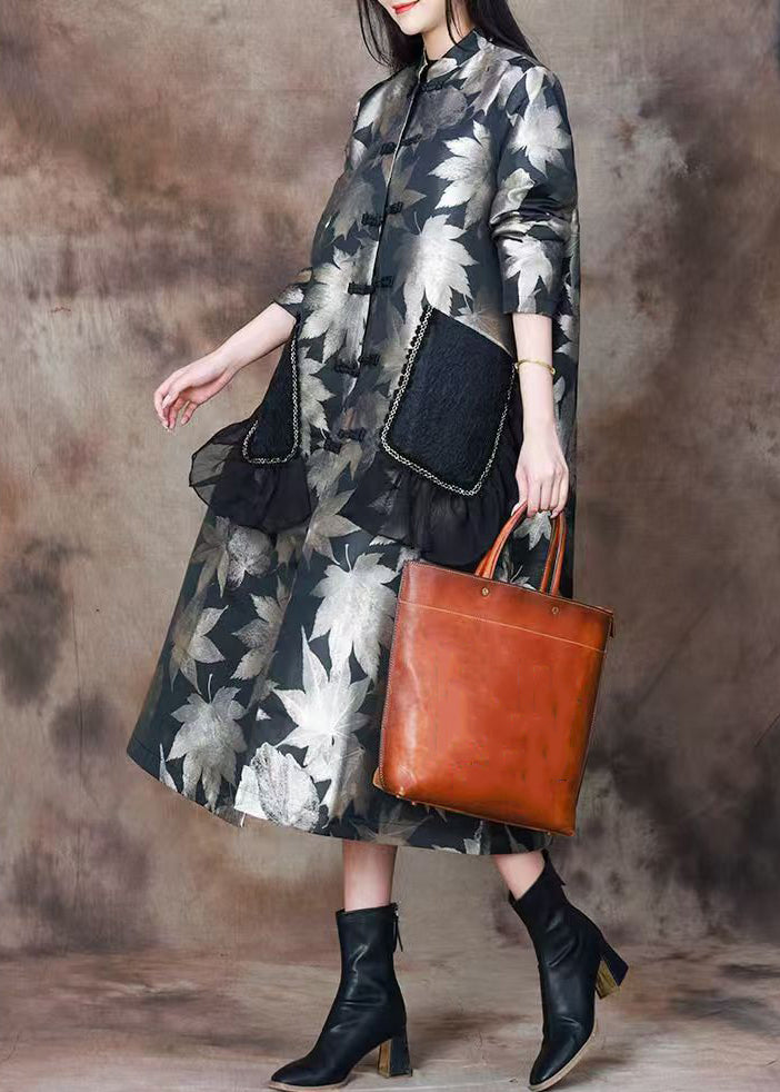 Beautifully Finished Coat in a Timeless Design