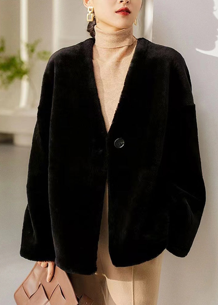 Classic Vintage & Enduringly Stylish Coat
