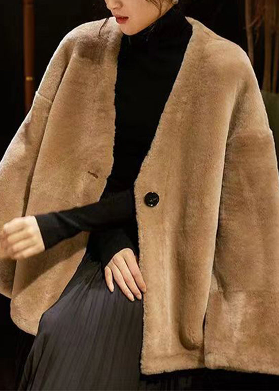 Classic Vintage & Enduringly Stylish Coat