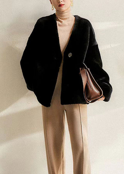 Classic Vintage & Enduringly Stylish Coat