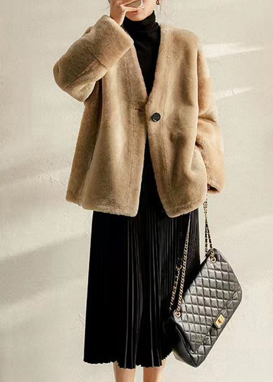 Classic Vintage & Enduringly Stylish Coat