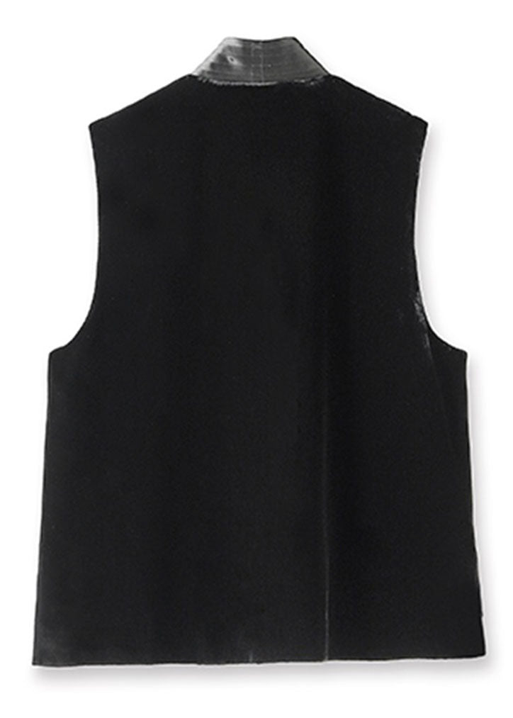Beautifully Crafted Coat in a Classic Style