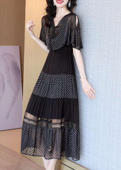 Well Tailored Dress with a Graceful Silhouette
