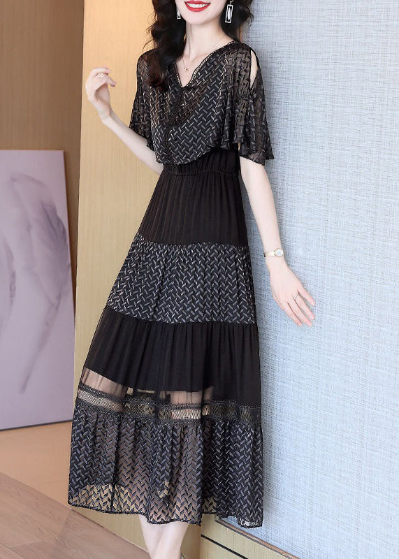 Sophisticated Dress with a Clean Classic Look