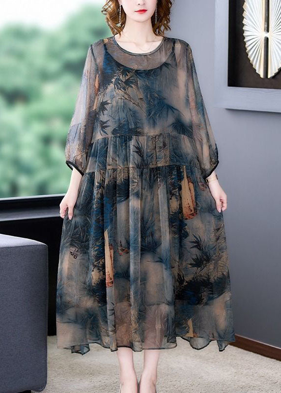 Classic Vintage & Enduringly Stylish Dress