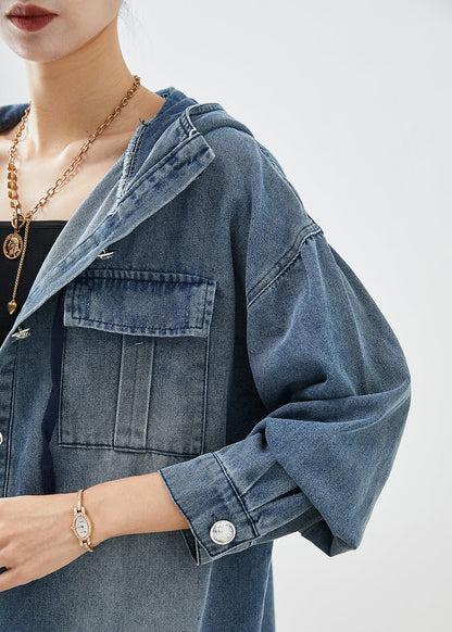 Classic Vintage & Enduringly Stylish Coat