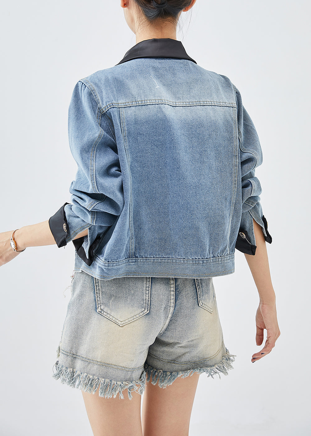 Classic Vintage Jacket with a Flattering Fit