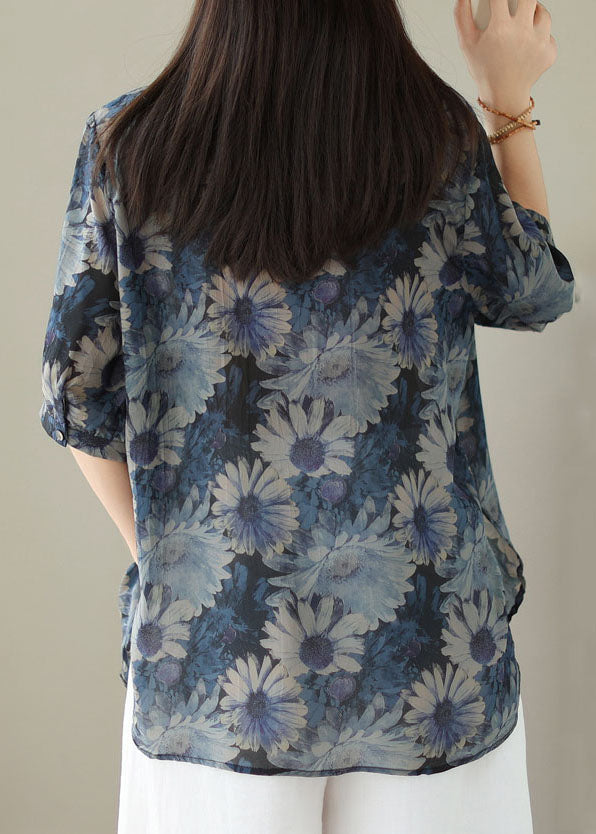 Beautifully Crafted Blouse in a Classic Style
