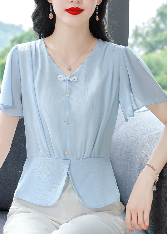 Polished Blouse with an Effortless Classic Look