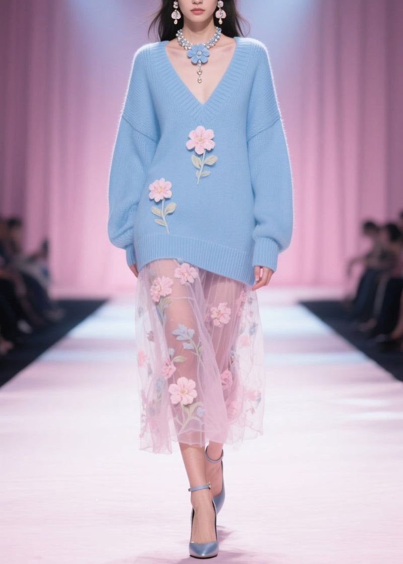 Classic Vintage Sweater with a Flattering Fit
