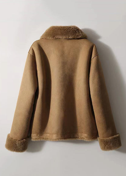 Sophisticated Coat with a Clean Classic Look