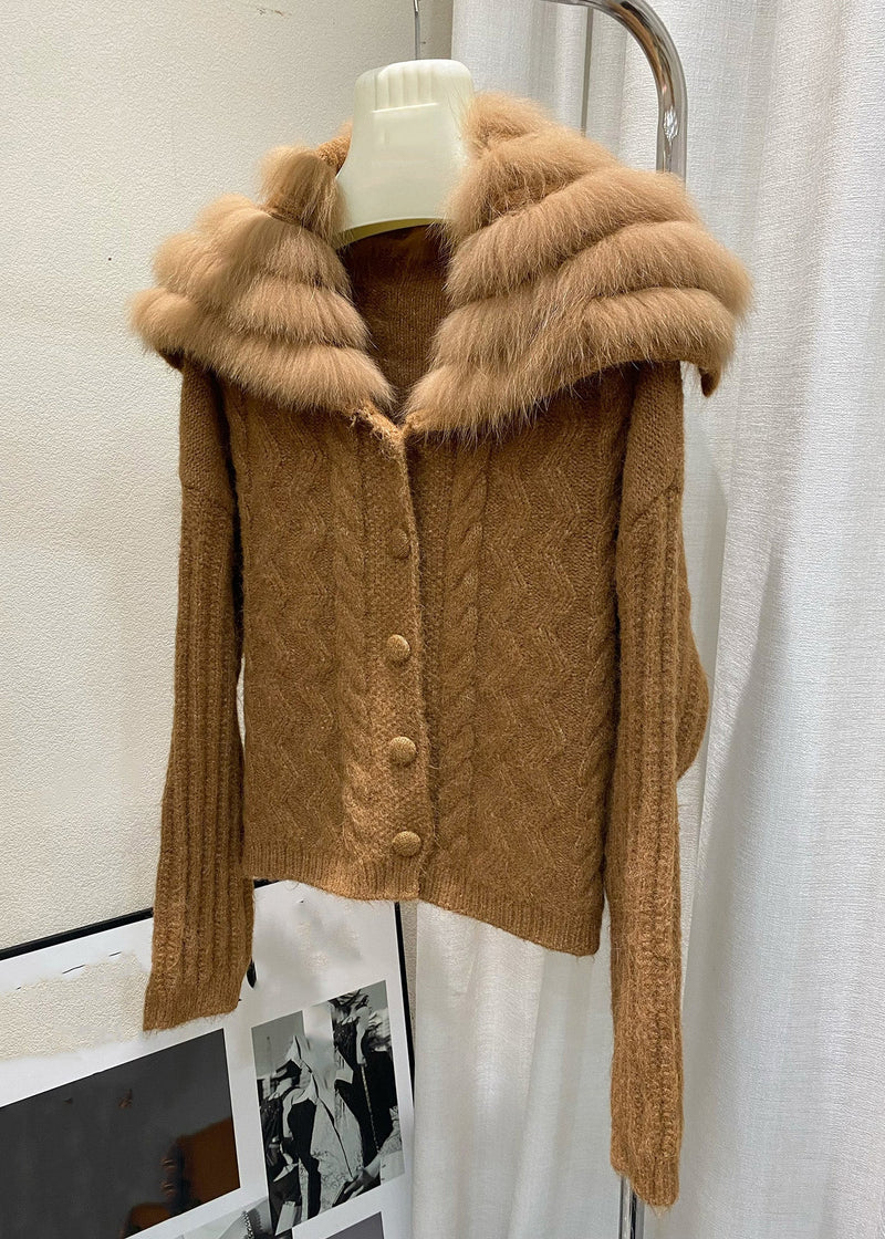 Beautifully Finished Cardigan in a Timeless Design