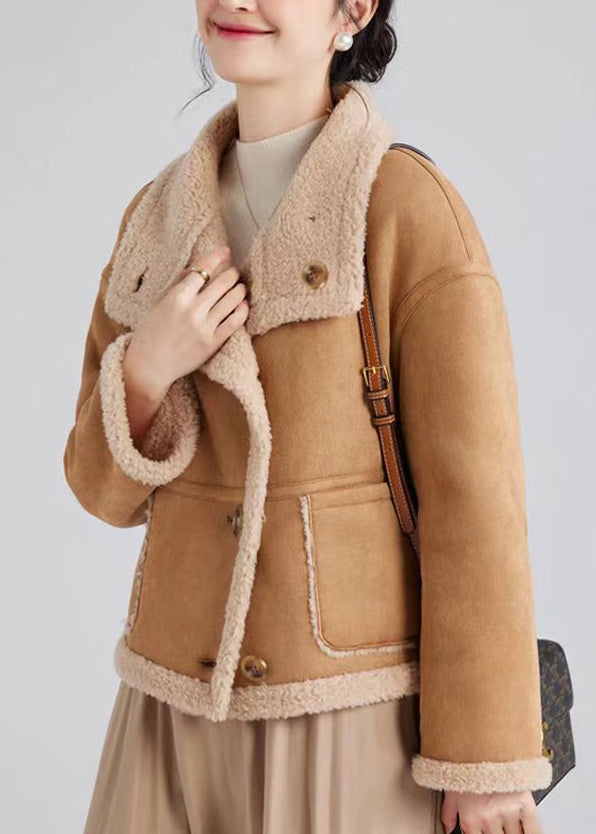 A Vintage Style Coat with Delicate Timeless Details