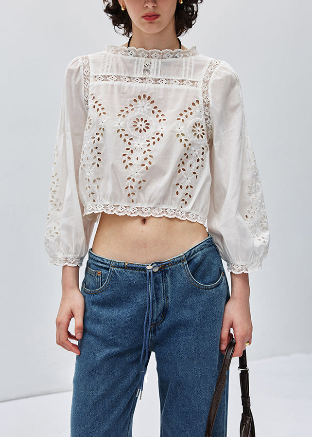 Classic Vintage Shirt with a Flattering Fit