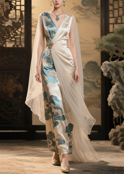 A Vintage Style Dress with Delicate Timeless Details