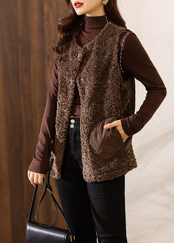 Classic Vintage & Enduringly Stylish Coat