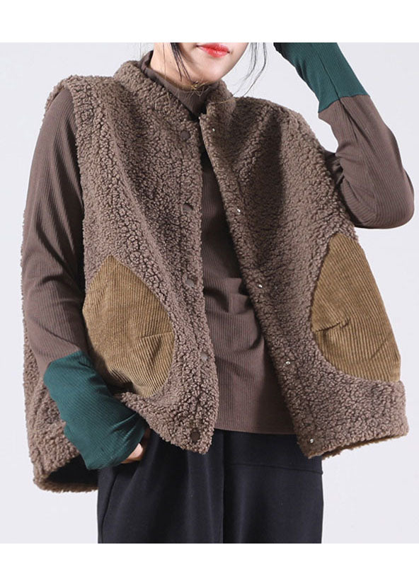 Gracefully Styled Coat for Any Occasion