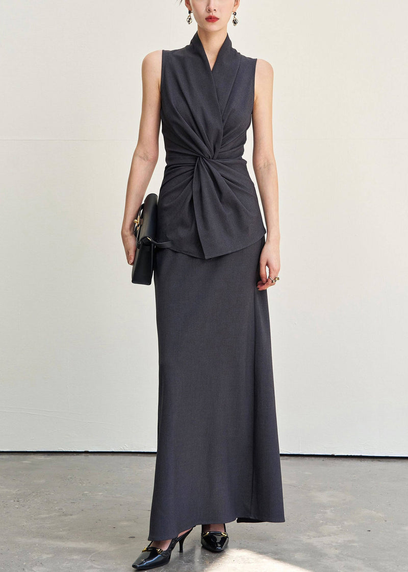Effortlessly Elegant Garment with a Timeless Design
